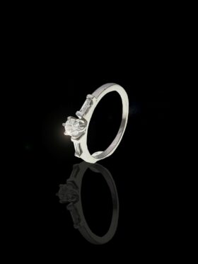 Beautiful White Gold Diamond Engagement Ring