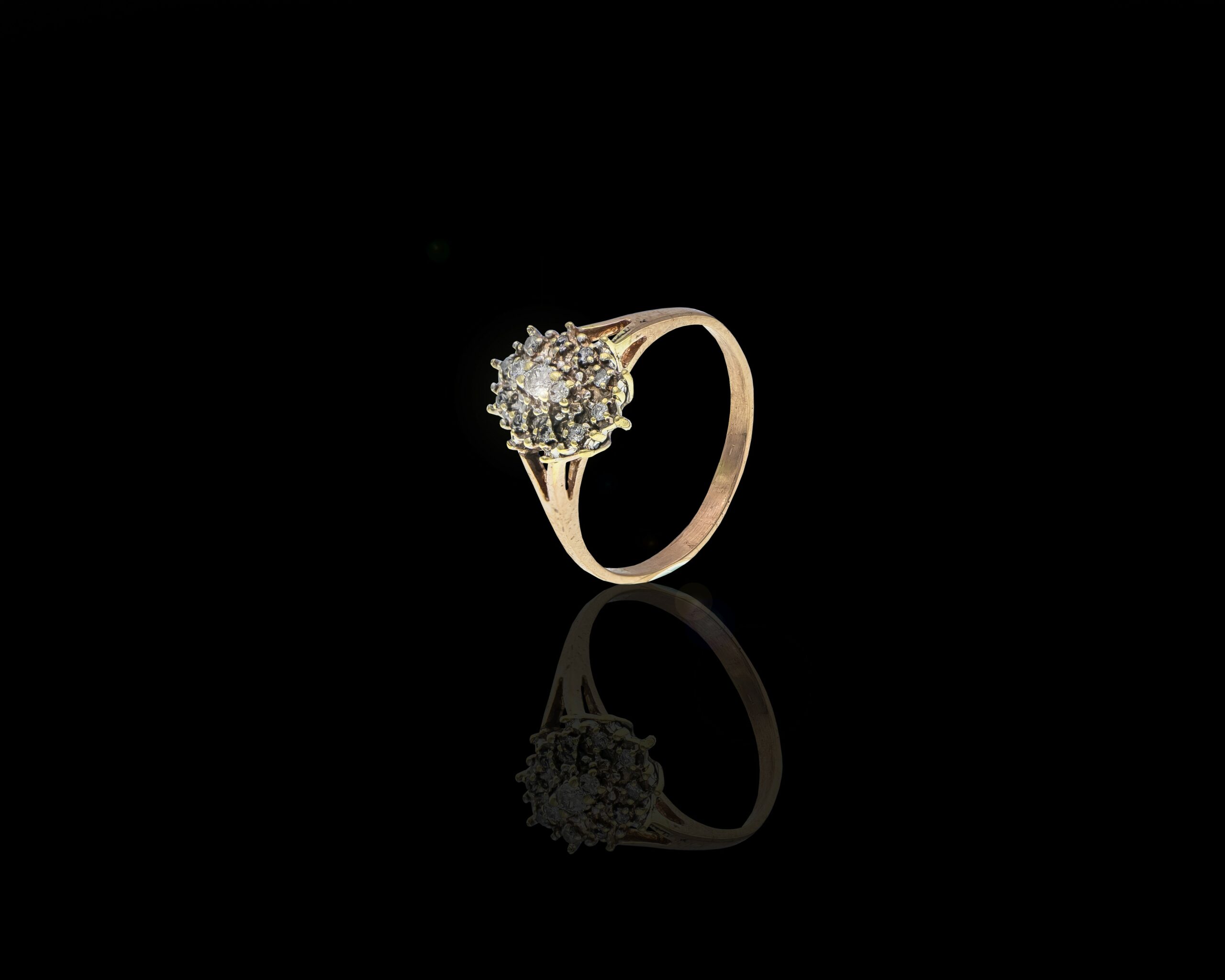 3 grams 14 carat Rose Gold Diamond Vintage Cocktail Ring