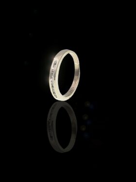 2.9 grams 18 carat White Gold Diamond Half Eternity Ring