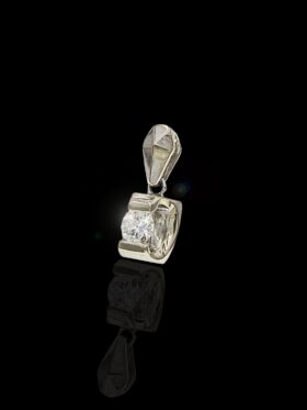 1.5 grams 18 carat White Gold Diamond Pendant