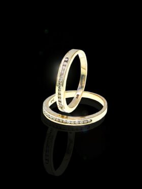 4.3 grams 9 carat White Gold Diamond Half Eternity Ring Set