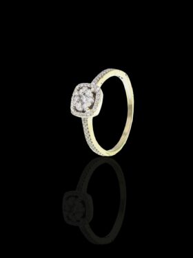 2.2 grams 9 carat White Gold Diamond Illusion Set Ring