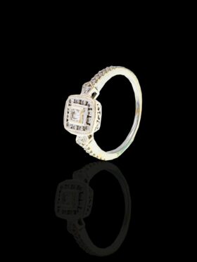 4 grams 18 carat White Gold Browns Diamond Halo Ring