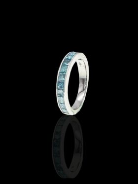 4.4 grams 18 carat White Gold Diamond Half Eternity Ring