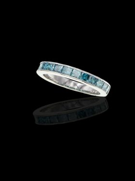 4.1 grams 18 carat White Gold Diamond Half Eternity Ring