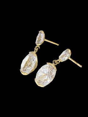 2.7 grams 9 carat Yellow Gold Cubic Zirconia Earrings