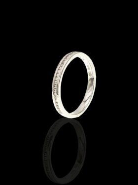 3.5 grams 18 carat White Gold Diamond Half Eternity Ring