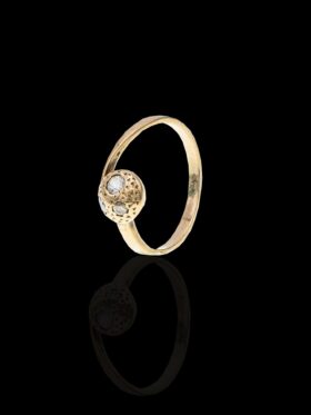 1.6 grams 9 carat Yellow Gold Diamond Cocktail Ring