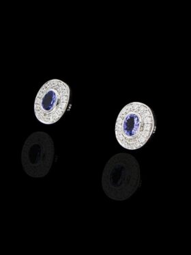 3.4 grams 18 carat White Gold Tanzanite and Diamond Stud Earrings