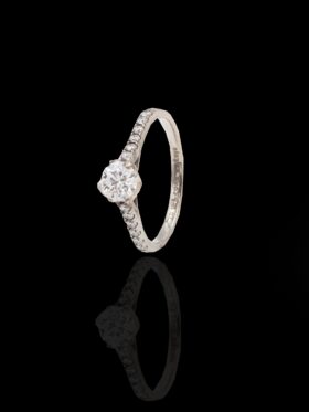 2.5 grams 18 carat White Gold Browns Diamond Engagement Ring