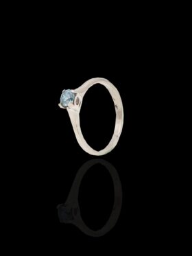 2.5 grams 18 carat White Gold Diamond Solitaire Ring