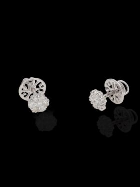 2.5 grams 18 carat White Gold Diamond Stud Earrings
