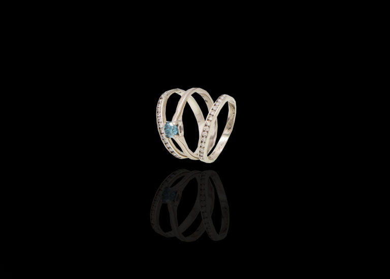 White Gold Diamond Engagement Ring Set