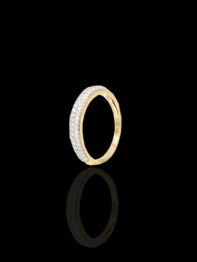 2.3 grams 18 carat Yellow Gold Diamond Half Eternity Ring