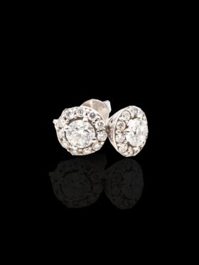 3 grams 18 carat White Gold Diamond Stud Earrings