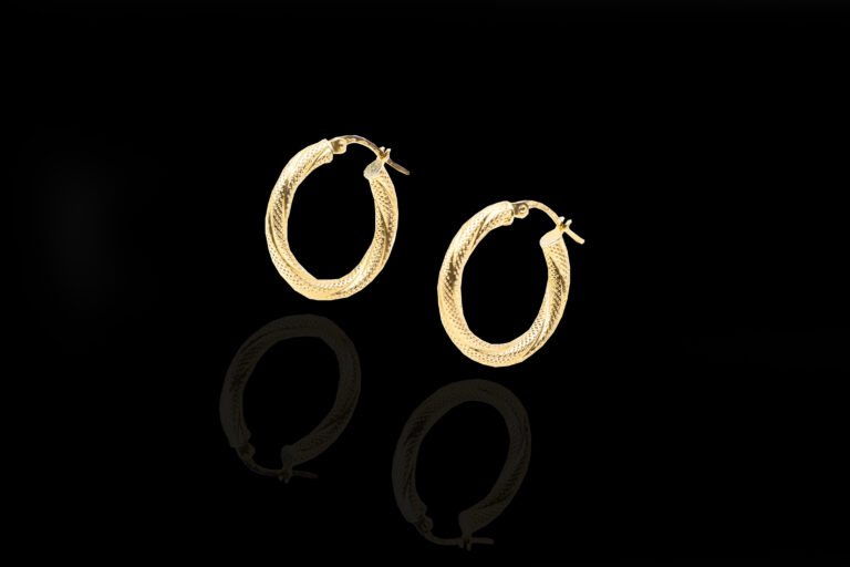 1.4 grams 9 carat Yellow Gold Loop Earrings