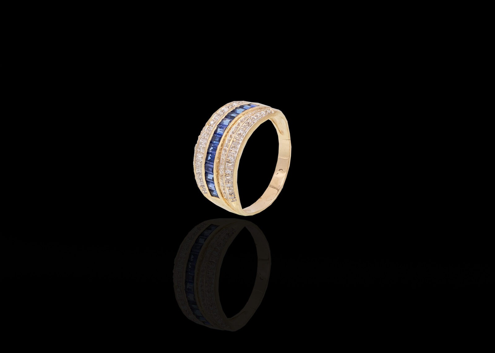5 grams 9 carat Yellow Gold Gemstone and Diamond Cocktail Ring