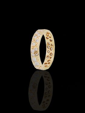 3.4 grams 18 carat Yellow Gold Diamond Full Eternity Ring