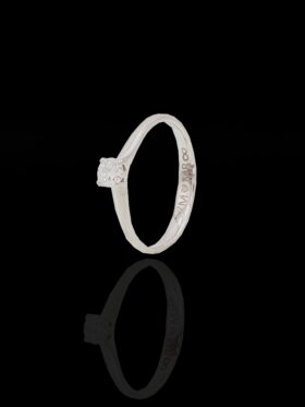 4.2 grams Platinum Diamond Browns Solitaire Ring