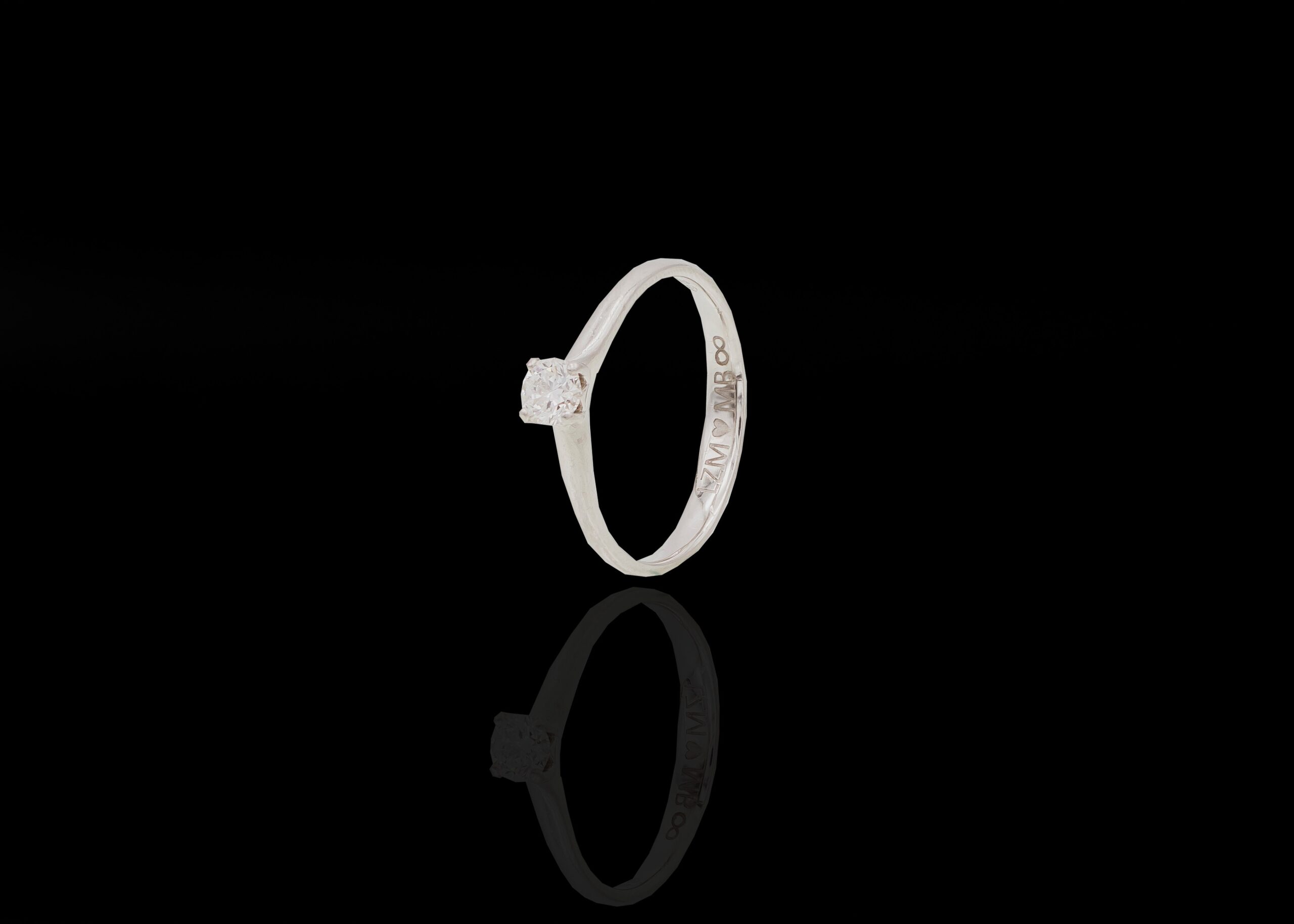 4.2 grams Platinum Diamond Browns Solitaire Ring