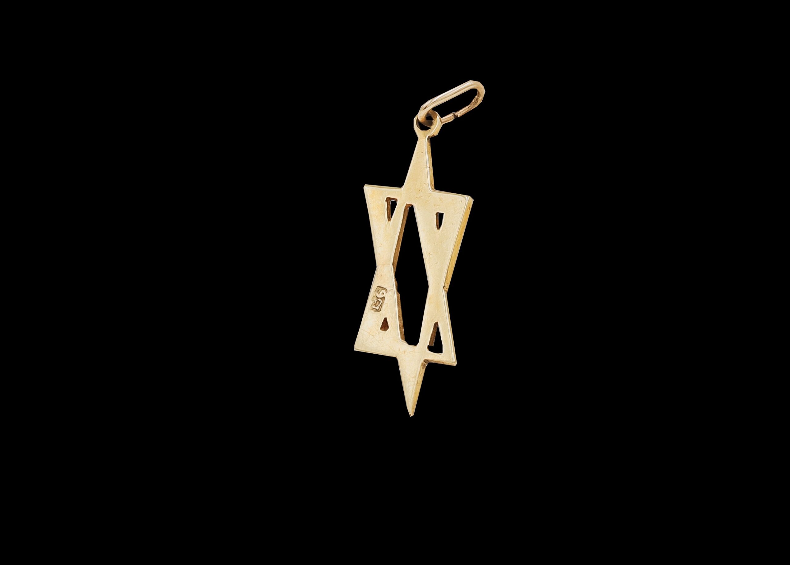CI0002152 - 1.1 grams 9 carat Yellow Gold Star of David Pendant