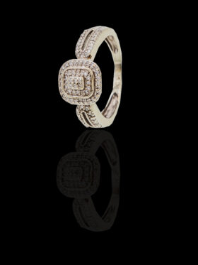 CI0002221 - 3 grams 9 carat White Gold Diamond Illusion Set Ring