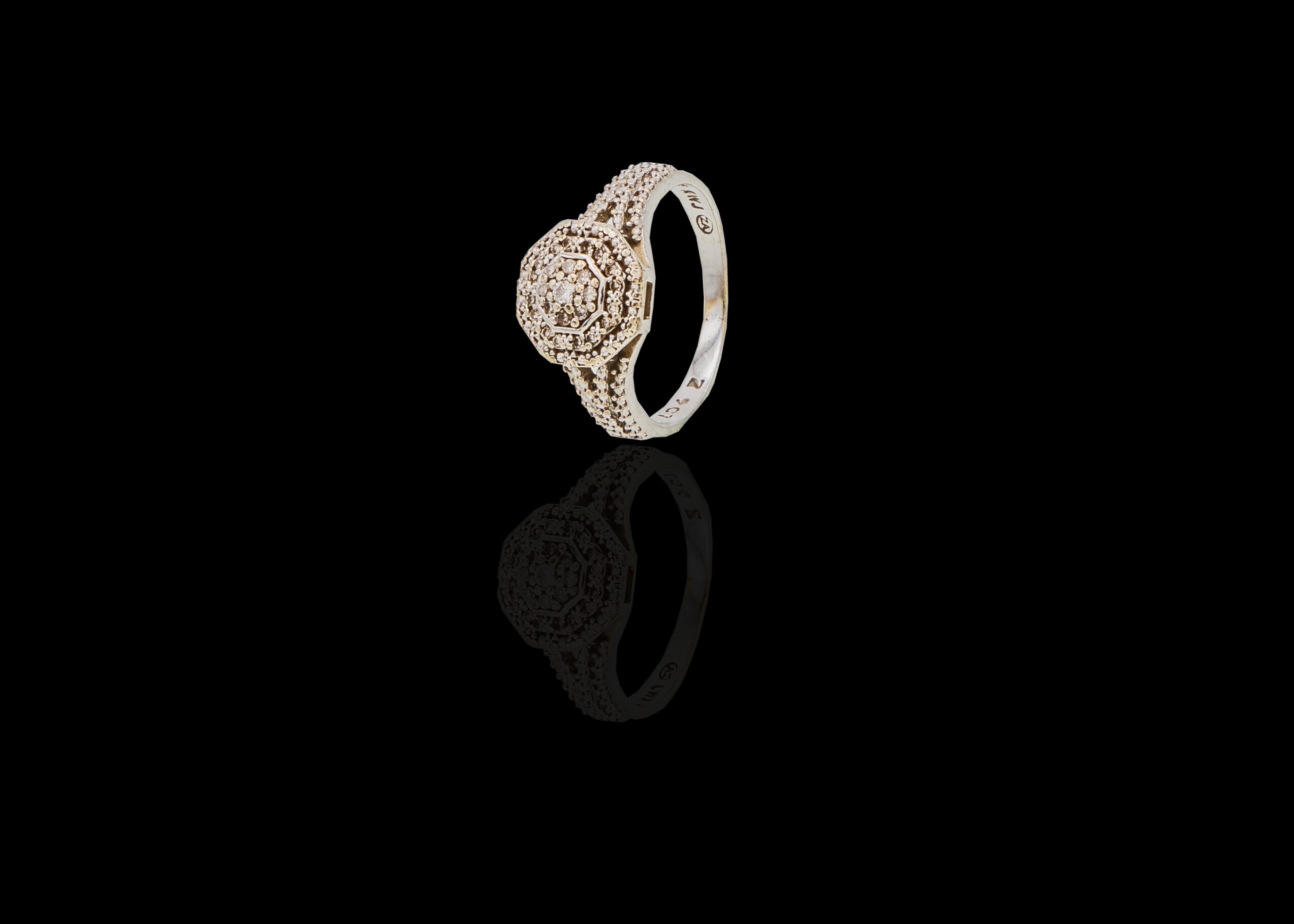 CI0002236 - 3.2 grams 9 carat White Gold Diamond Illusion Set Halo Ring