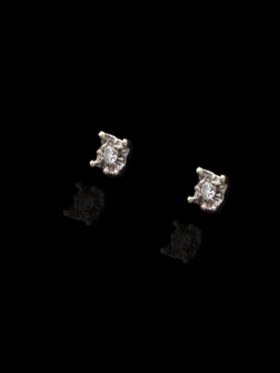 CI0001187 - 0.56 grams 9 carat White Gold Diamond Illusion Set Stud Earrings