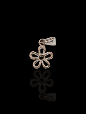 CI0001254 - 0.7 carat White Gold Flower Charm or Pendant