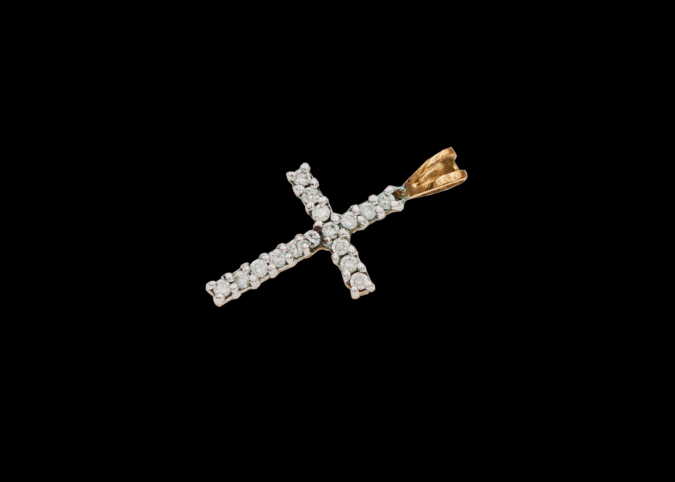 CI0001307 - 0.8 grams 9 carat Yellow Gold Diamond Cross Pendant