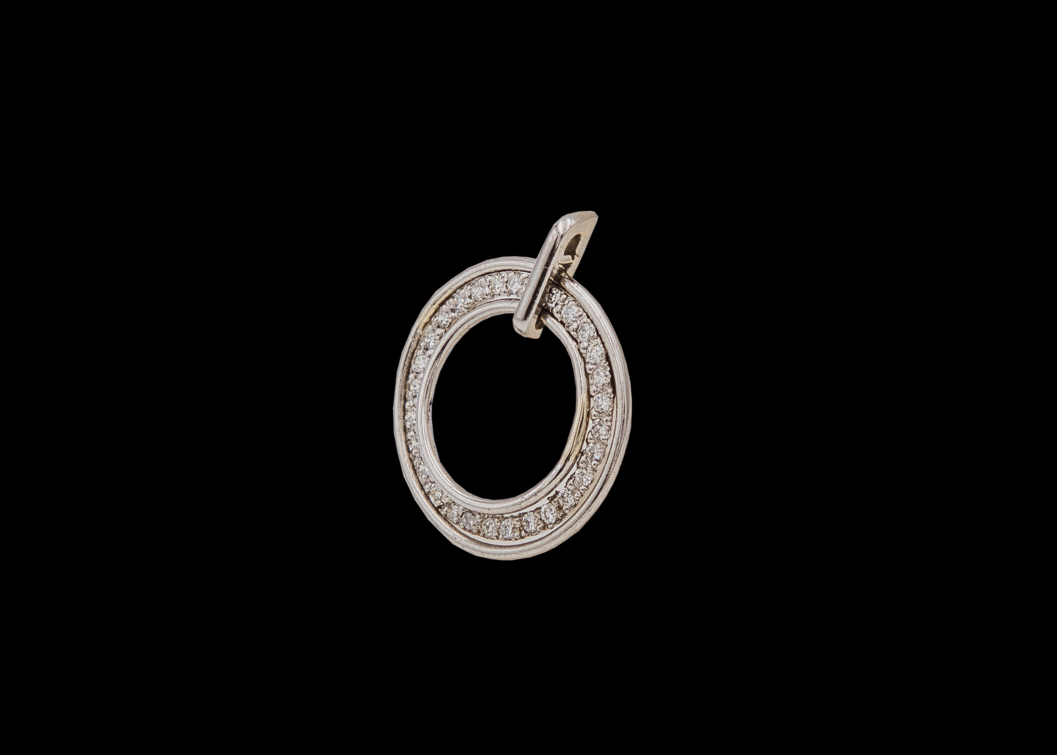 CI0001442 - 3.4 grams Platinum Diamond Pendant
