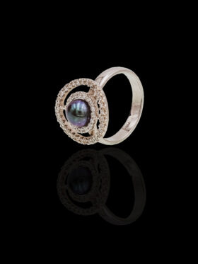 CI0001032-1 -7 grams 18 carat White  Gold Pearl and Diamond Ring