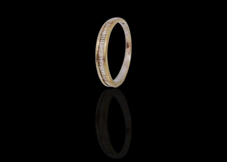 CI0001566 - 1.5 grams 9 carat White Gold Diamond Half Eternity Ring