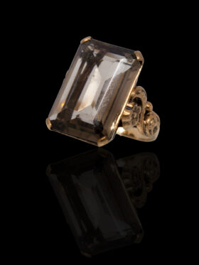 CI0001600 - 6.5 grams 9 carat Yellow Gold Gemstone Cocktail Ring
